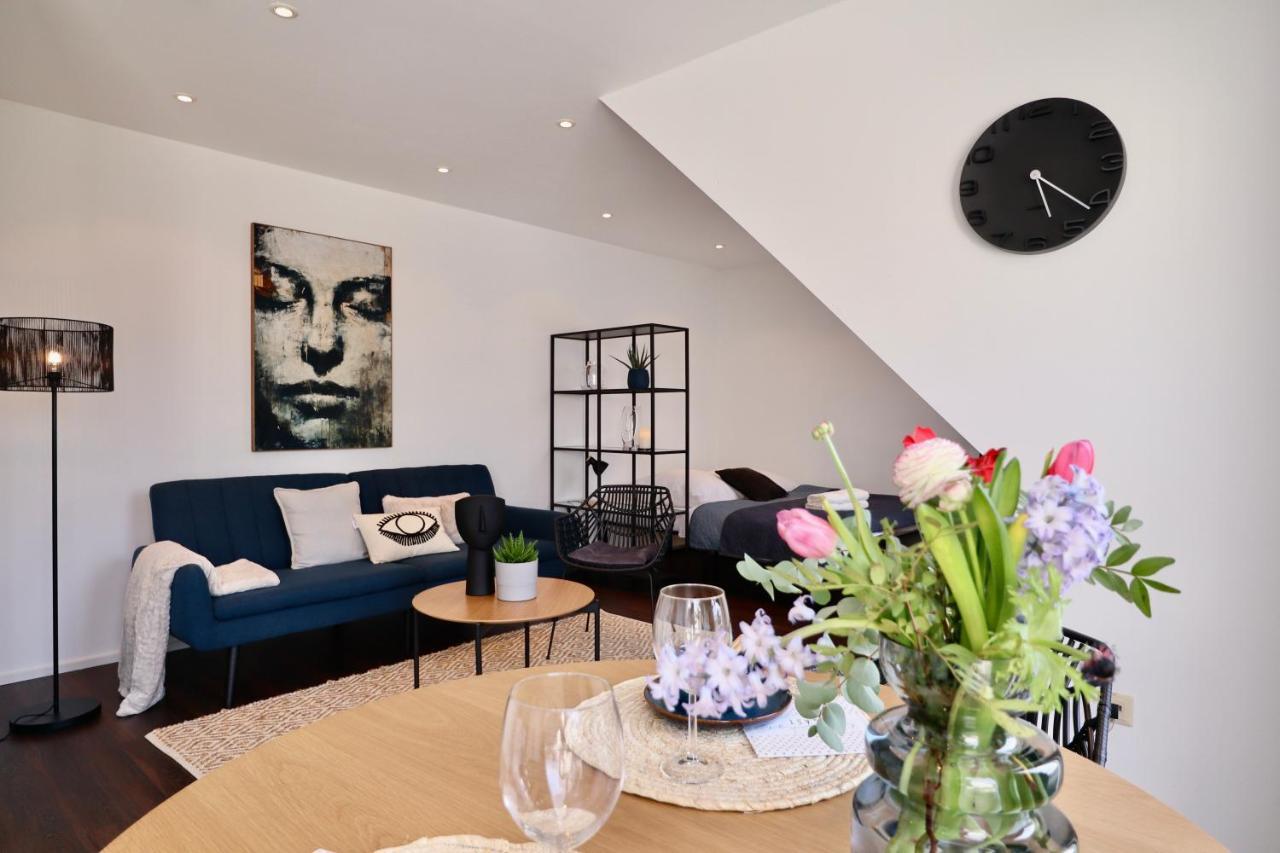 Sunset Apartment: Free Parking + Balcony + Netflix Essen Kültér fotó